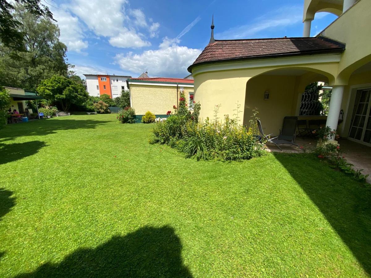 Stadtvilla Auerhahn Vöcklabruck Exterior foto